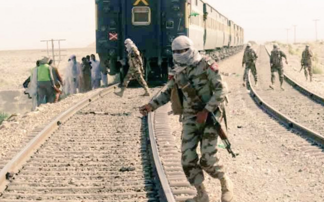 Mencekam, Pembebasan 425 Penumpang Kereta yang Disandera Militan di Pakistan